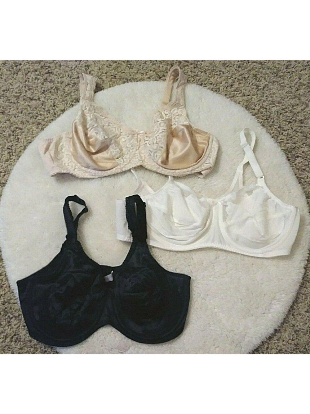 Bali & Body Language Black Tan White Bras 3 Pack Lace Bra 40C